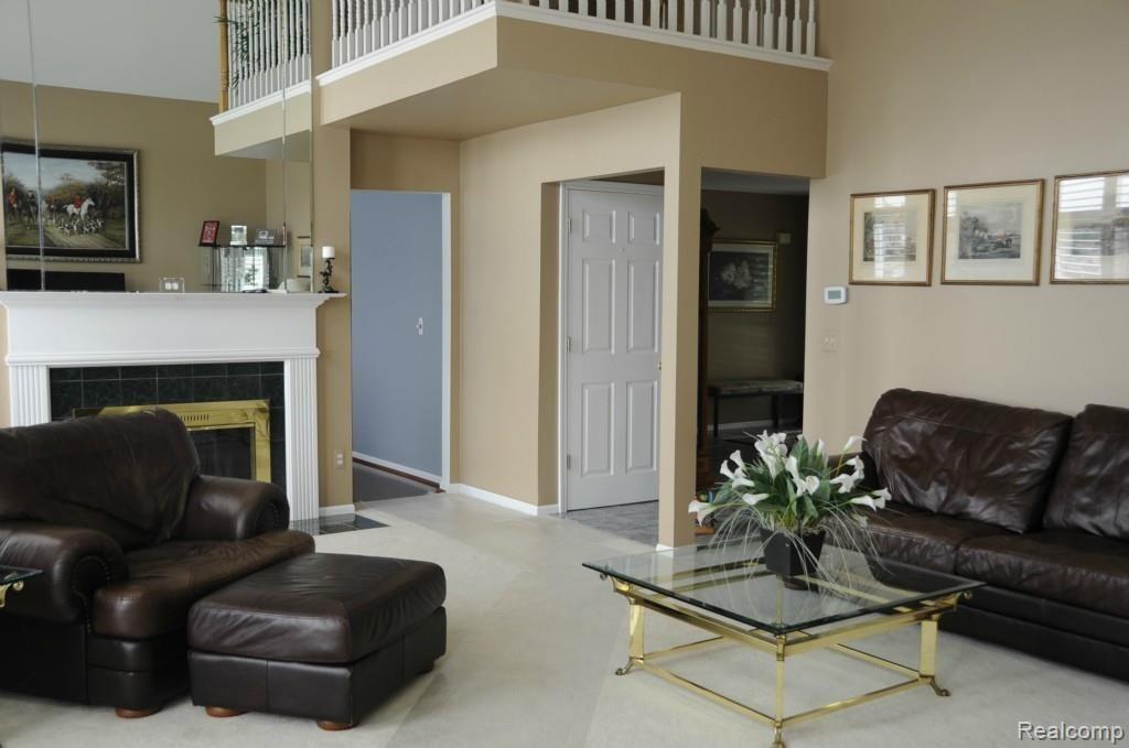 1768 Mackwood Road Rochester Hills, MI 48307 - Photo 4 of 6