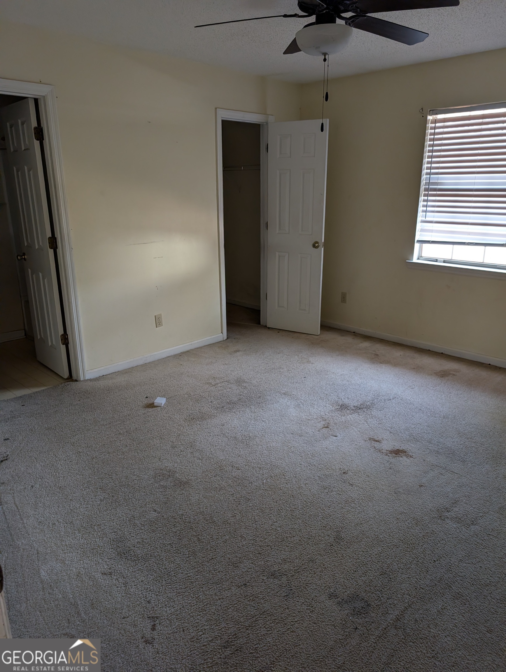 1934 Talmadge Road Allenhurst, GA 31301 - Photo 12 of 19 an empty room with a window