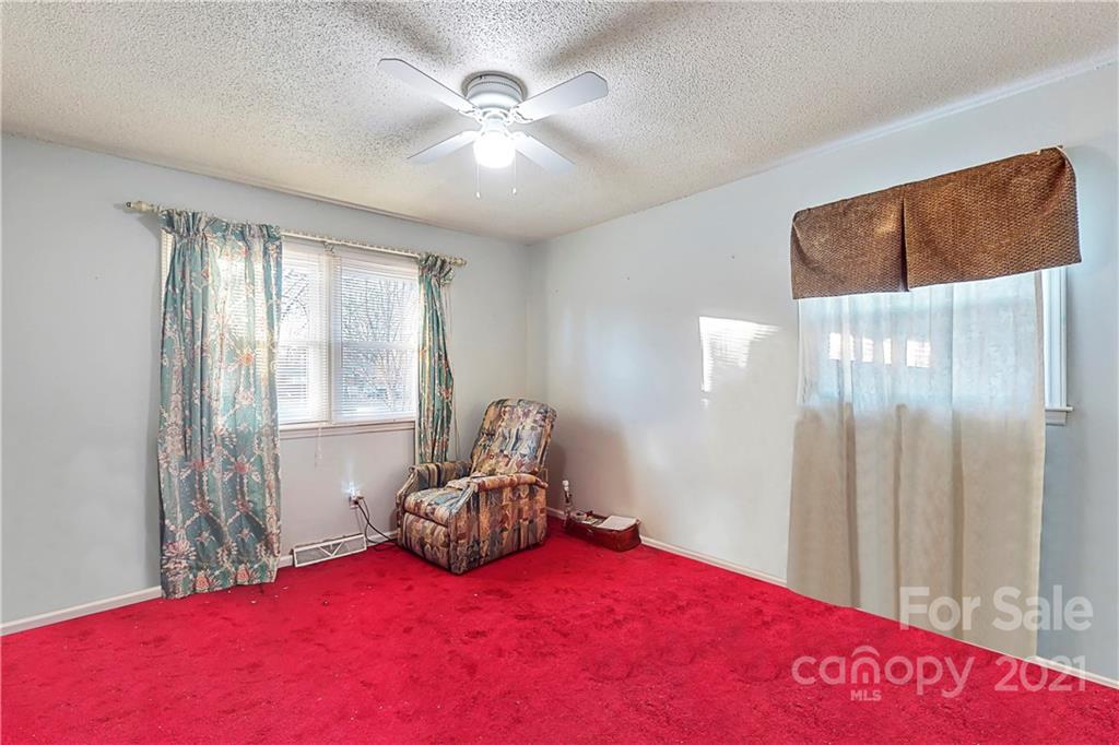 2436 Union Road Gastonia, NC 28054 - Photo 4 of 12 Gallery Image 4