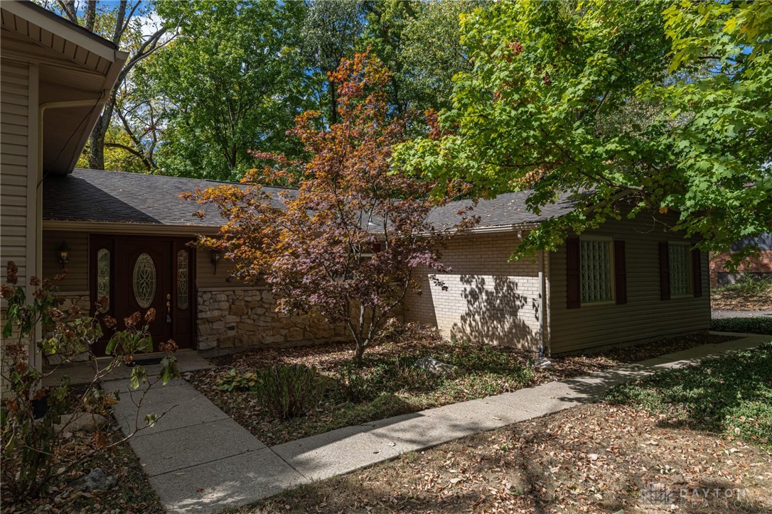 1450 Ambridge Road Centerville, OH 45459 - Photo 2 of 62 Gallery Image 2