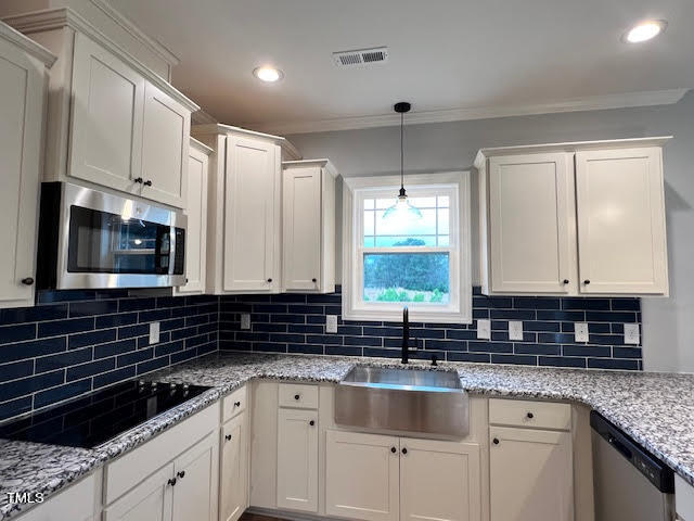 143 Red Rocks Circle Benson, NC 27504 - Photo 10 of 35 50LM10
