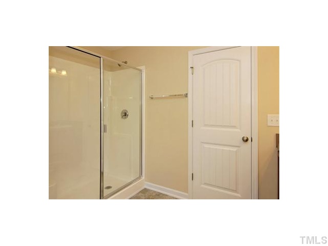 403 Thistlegate Trail Raleigh, NC 27610 - Photo 15 of 18 Gallery Image 15