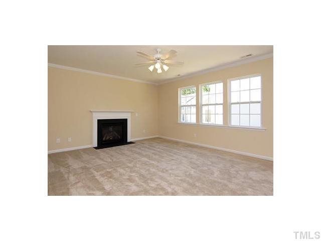 403 Thistlegate Trail Raleigh, NC 27610 - Photo 10 of 18 Gallery Image 10