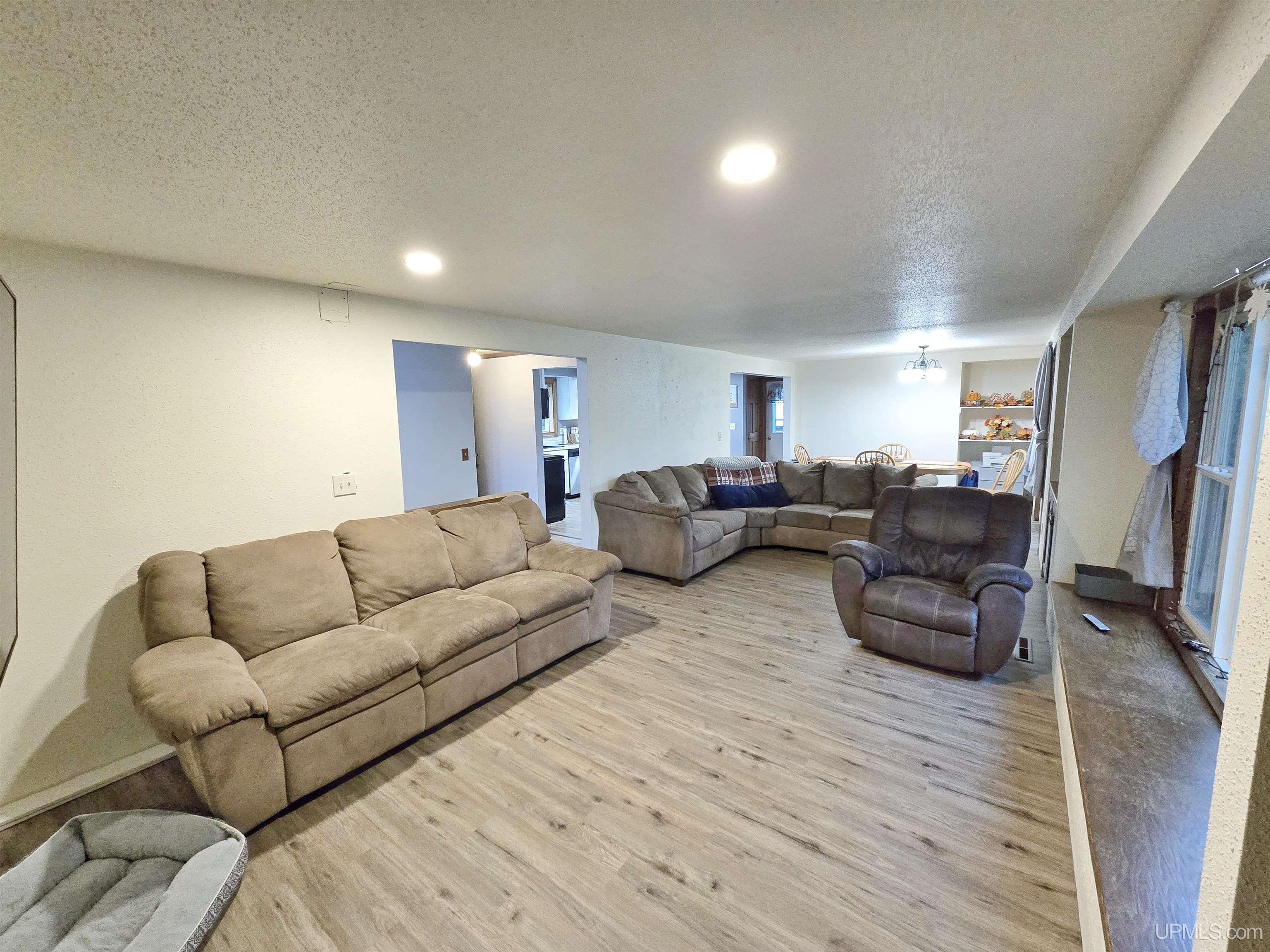 659 Roosevelt Road Niagara, WI 54151 - Photo 11 of 40