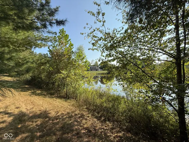 $529,900 | 517 North Pioneer Road, Center Point, IN 47840