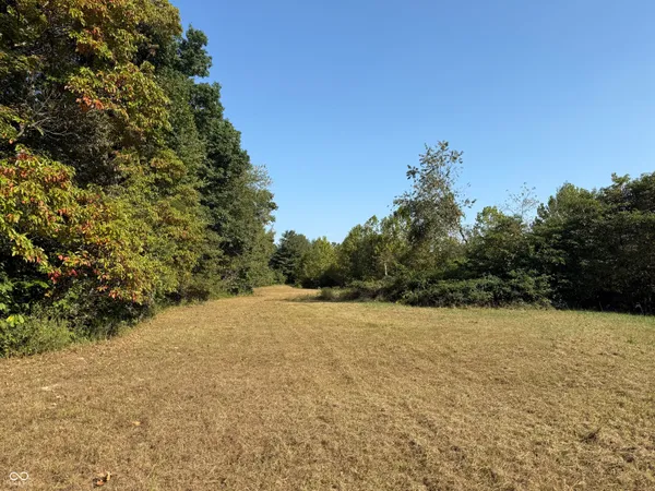 $529,900 | 517 North Pioneer Road, Center Point, IN 47840