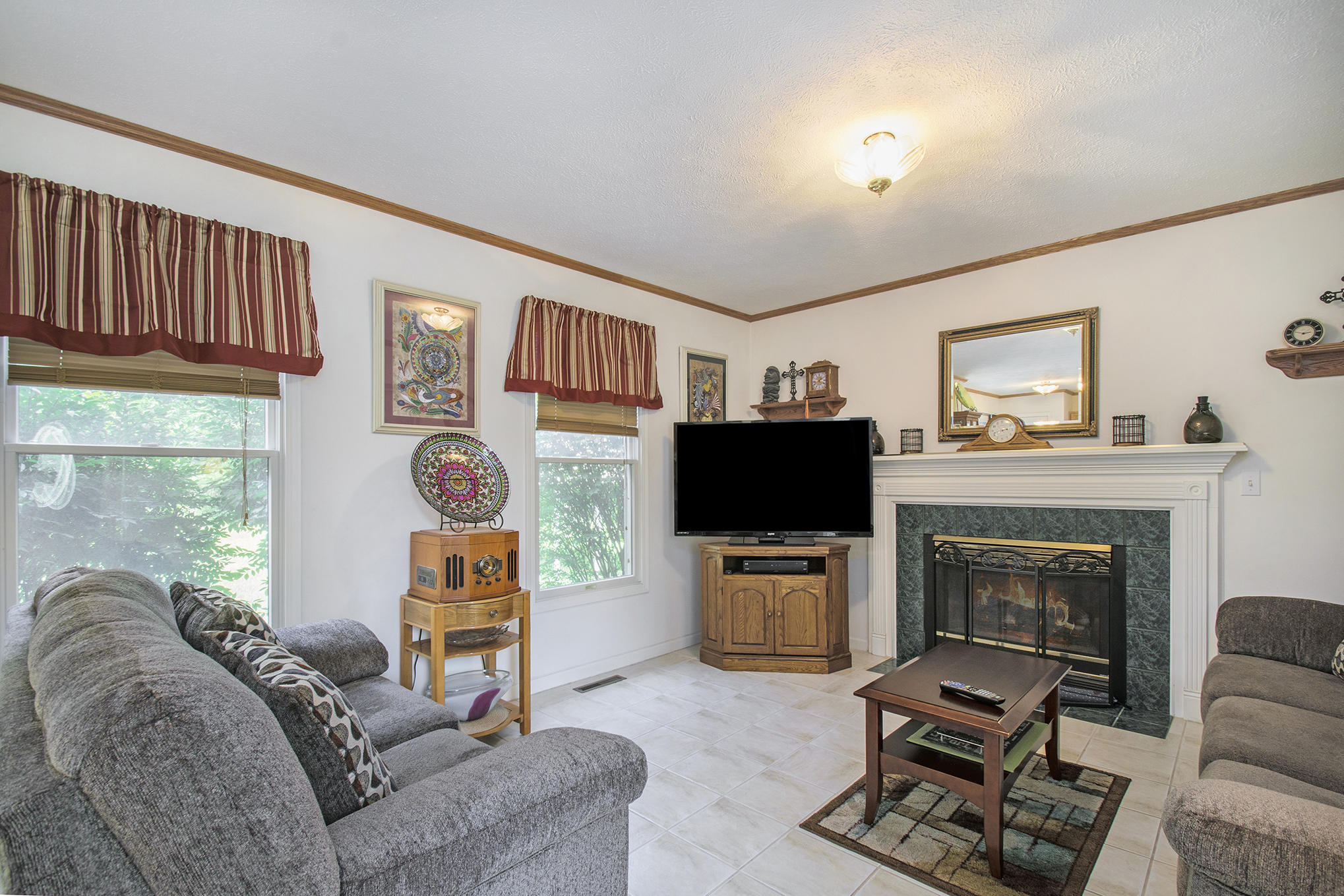61969 Oak Grove Road Cassopolis, MI 49031 - Photo 4 of 25 DSC_1977