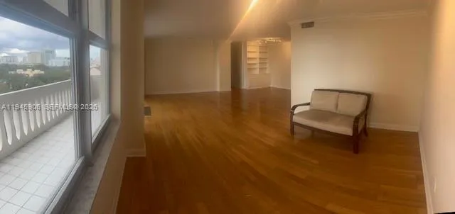 $625,000 | 625 Biltmore Way, Unit 807, Coral Gables, FL 33134