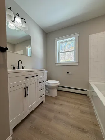 $500,000 | 9 Raspberry Hill Road, Mechanic Falls, ME 04256