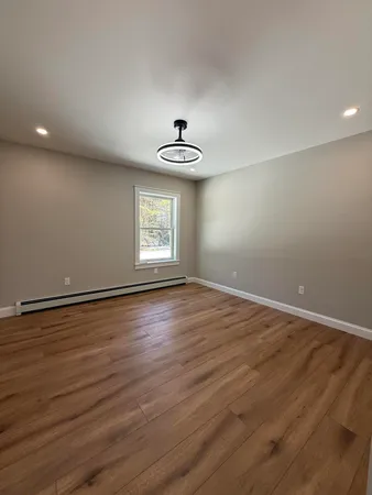 $500,000 | 9 Raspberry Hill Road, Mechanic Falls, ME 04256