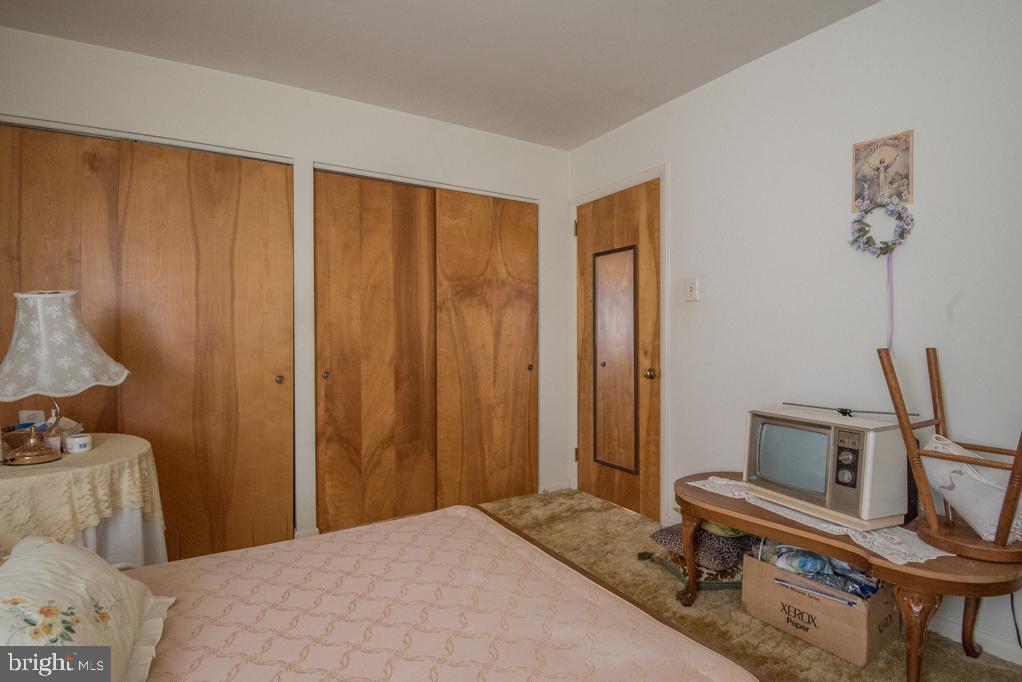 1740 Hemlock Road Lancaster, PA 17603 - Photo 18 of 25 Gallery Image 18
