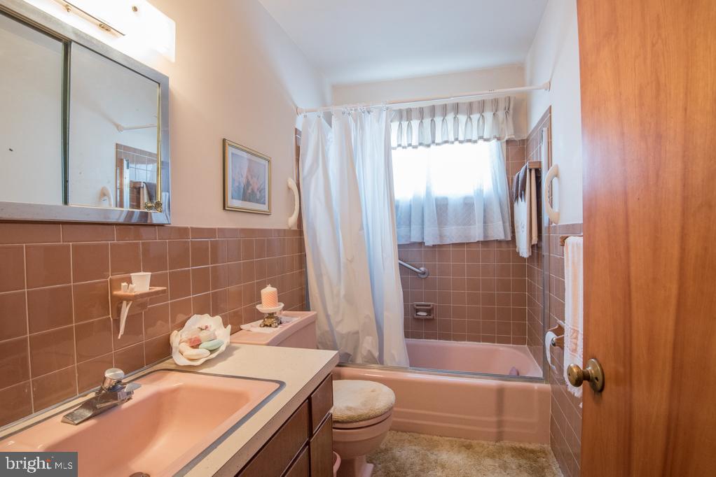 1740 Hemlock Road Lancaster, PA 17603 - Photo 19 of 25 Gallery Image 19