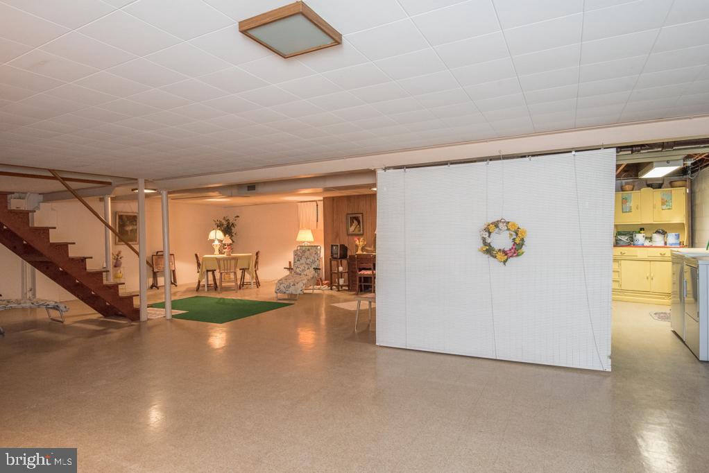 1740 Hemlock Road Lancaster, PA 17603 - Photo 21 of 25 Gallery Image 21