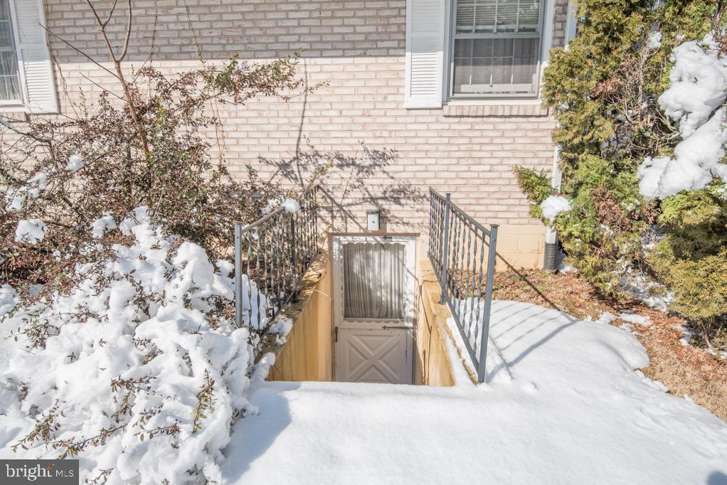 1740 Hemlock Road Lancaster, PA 17603 - Photo 24 of 25 Gallery Image 24