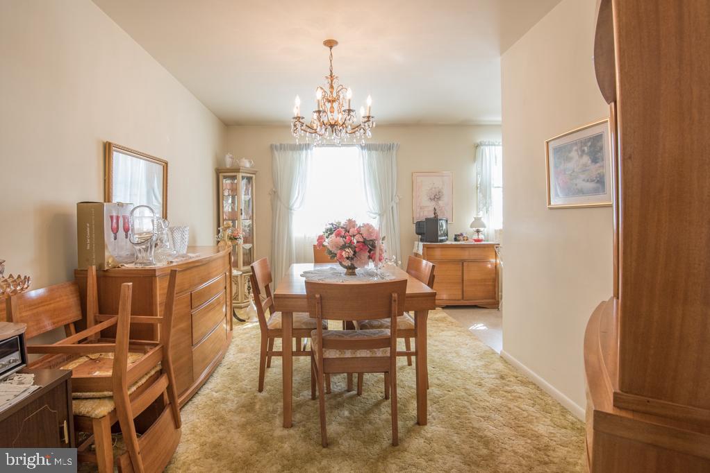 1740 Hemlock Road Lancaster, PA 17603 - Photo 9 of 25 Gallery Image 9