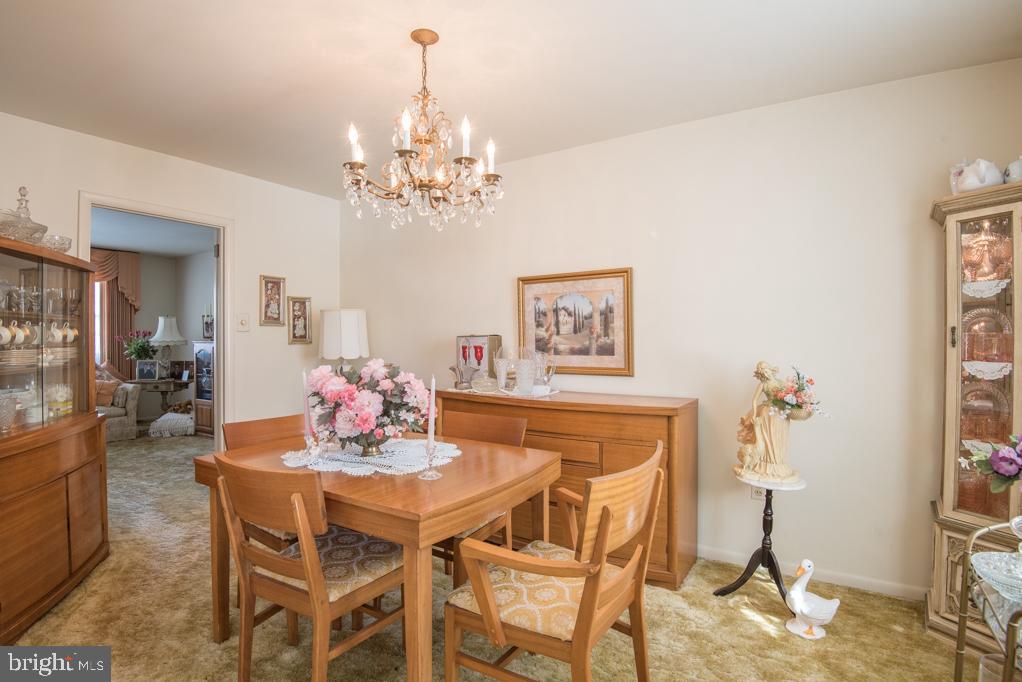 1740 Hemlock Road Lancaster, PA 17603 - Photo 10 of 25 Gallery Image 10