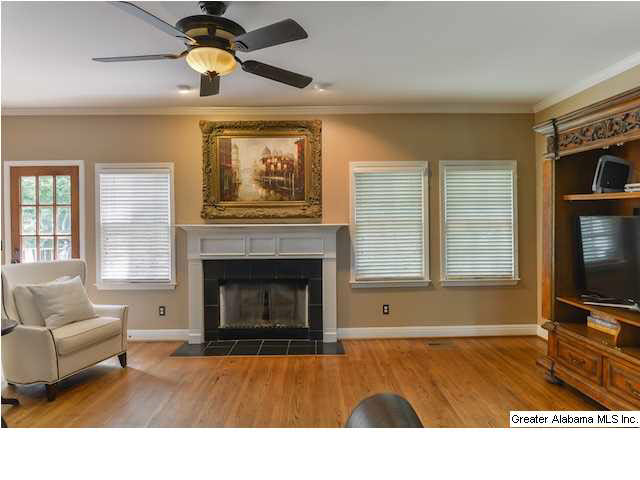 1723 Ridge Road Birmingham, AL 35209 - Photo 13 of 31