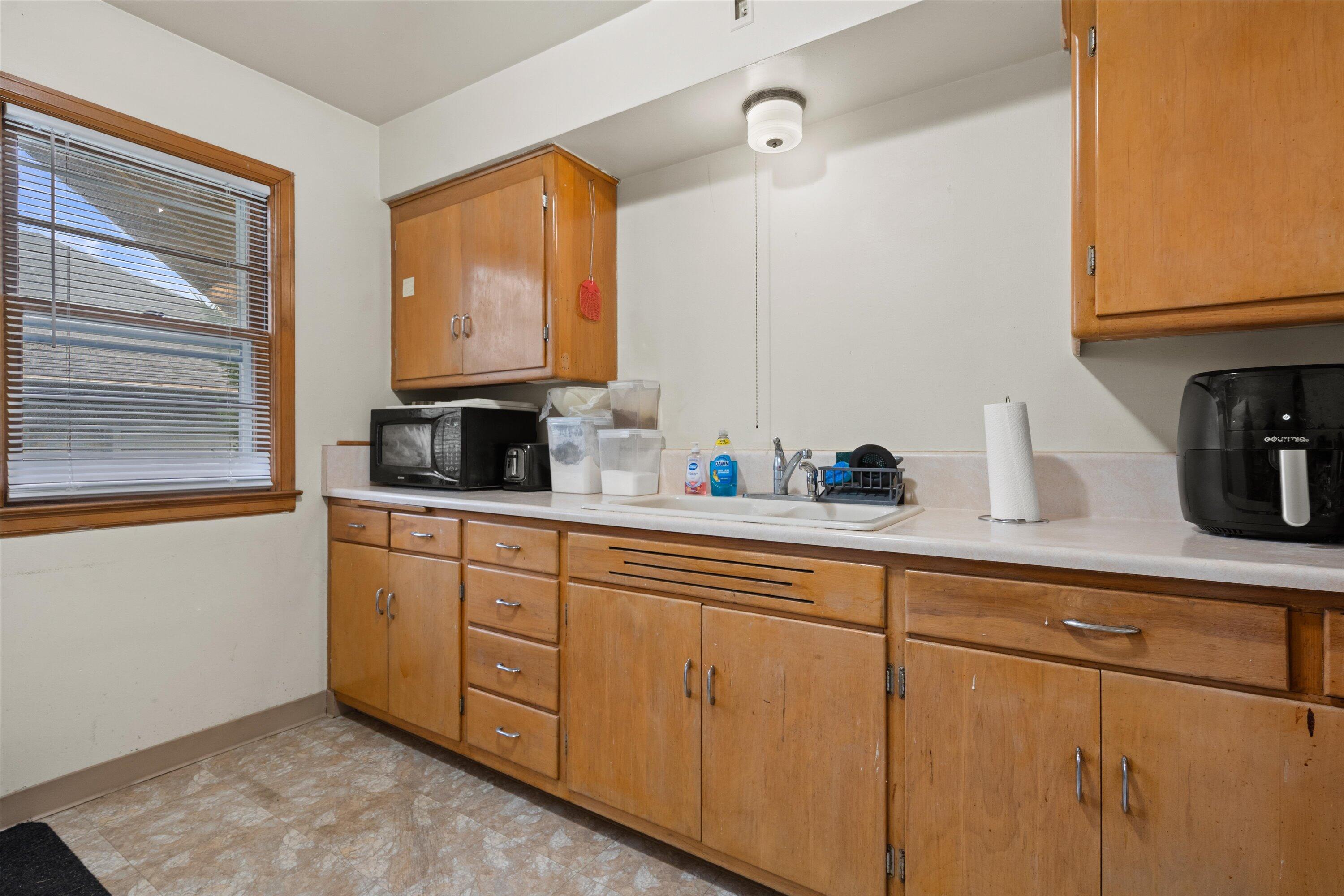 340 Frame Avenue Waukesha, WI 53186 - Photo 22 of 72 13-DSC06383