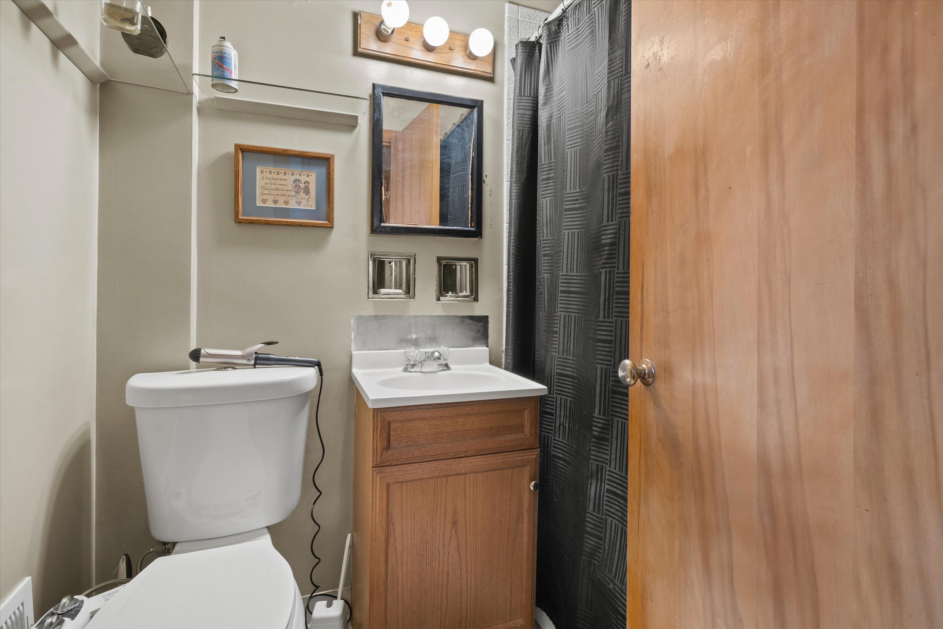 340 Frame Avenue Waukesha, WI 53186 - Photo 27 of 72 21-DSC06413