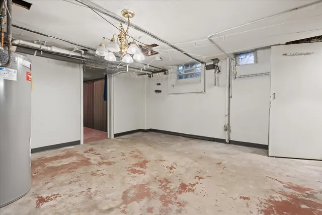 $500,000 | 340 Frame Avenue, Waukesha, WI 53186