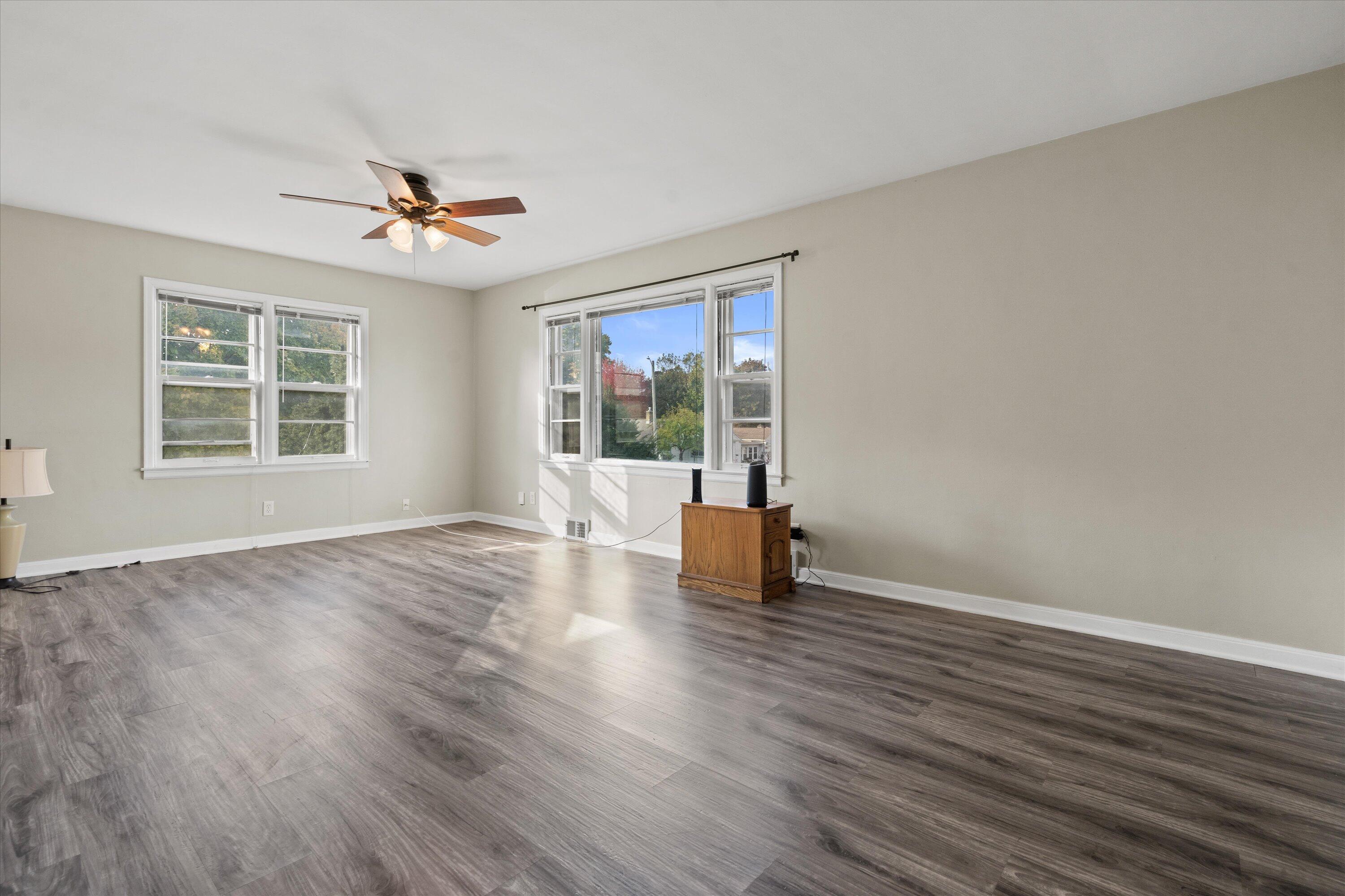 340 Frame Avenue Waukesha, WI 53186 - Photo 38 of 72 35-DSC06459