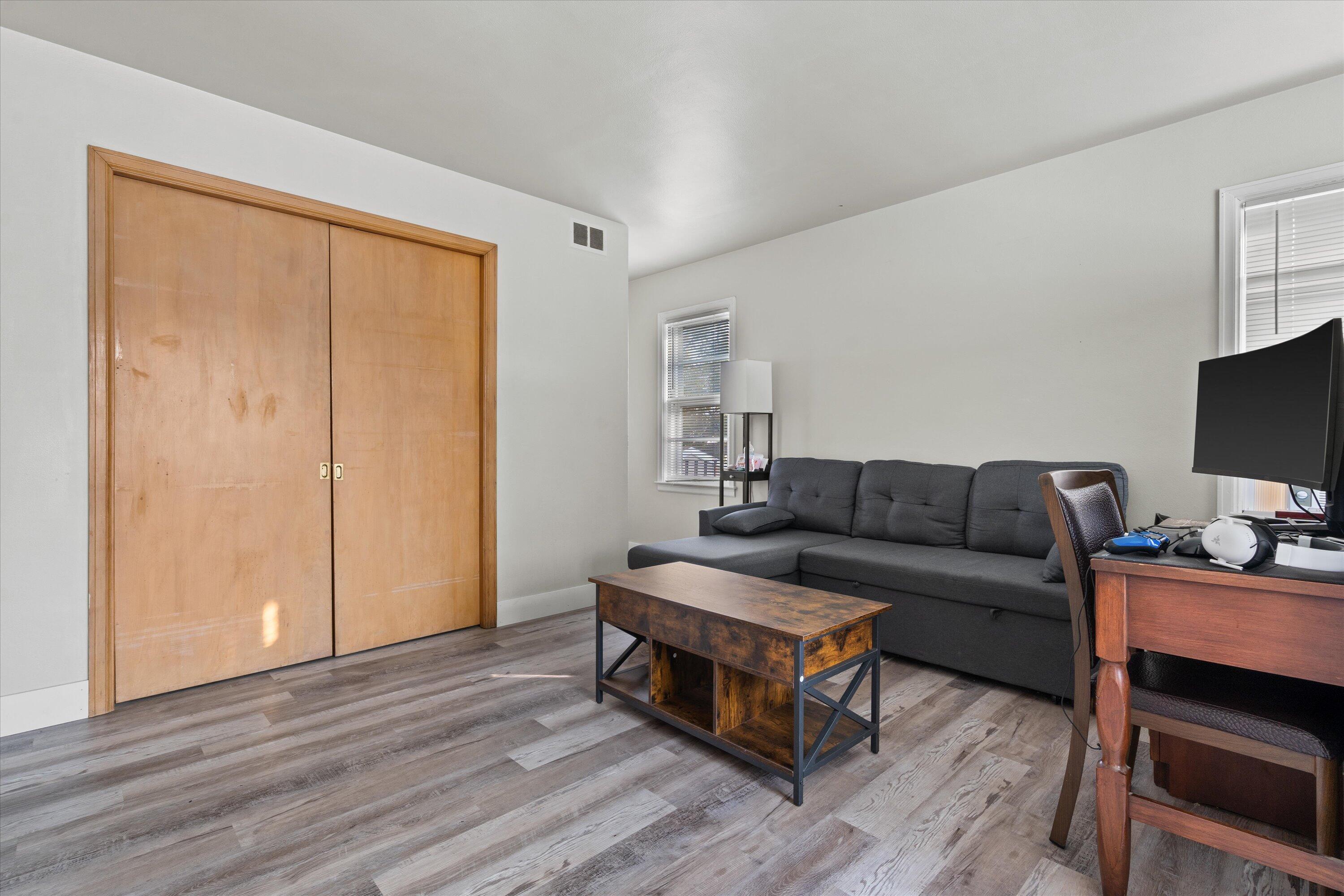 340 Frame Avenue Waukesha, WI 53186 - Photo 52 of 72 50-DSC06540