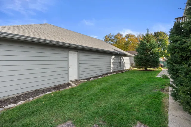 $500,000 | 340 Frame Avenue, Waukesha, WI 53186