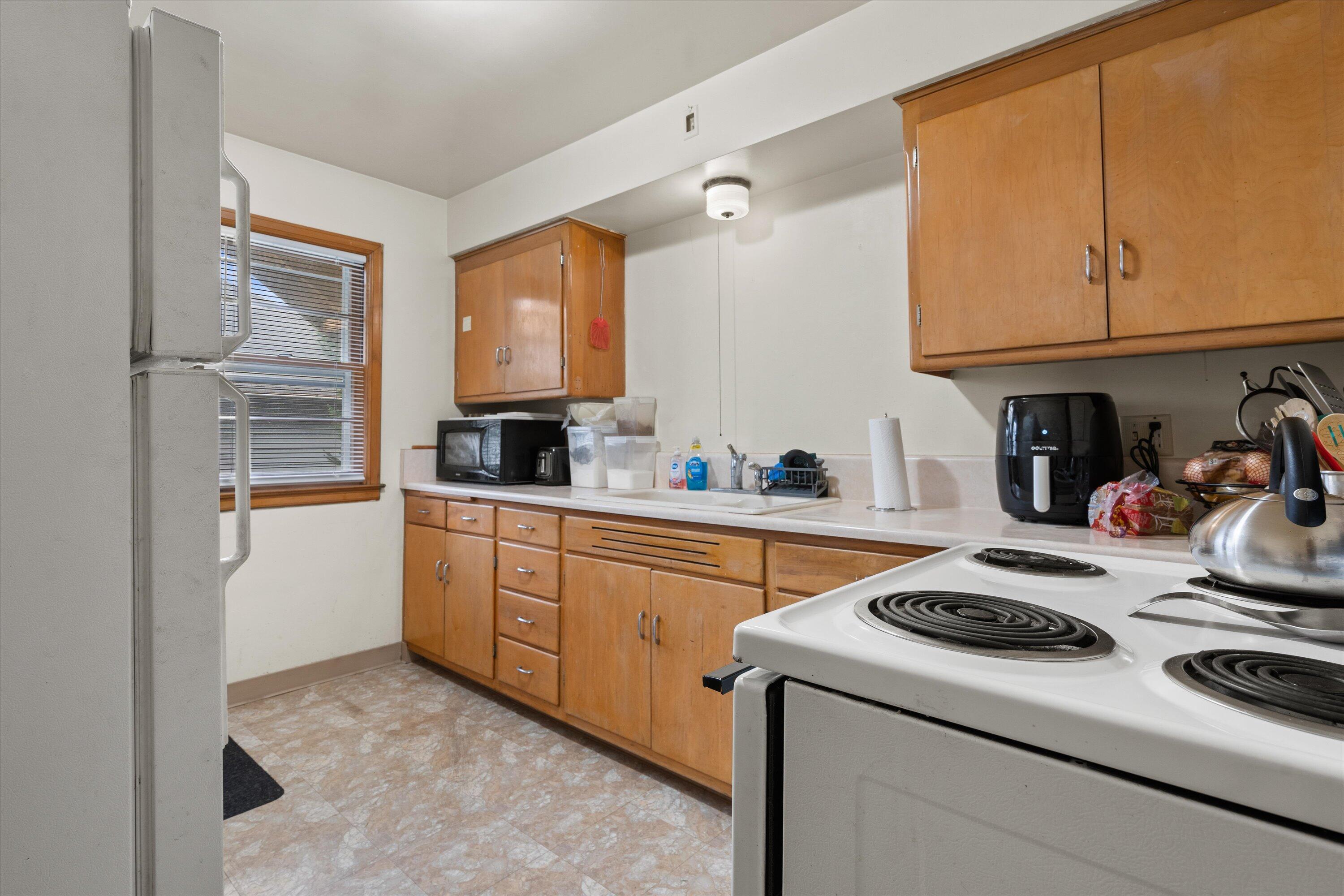 340 Frame Avenue Waukesha, WI 53186 - Photo 10 of 72 09-DSC06368