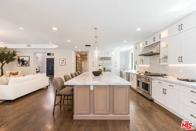 $10,299,950 | 11797 Chaparal Street, Los Angeles, CA 90049