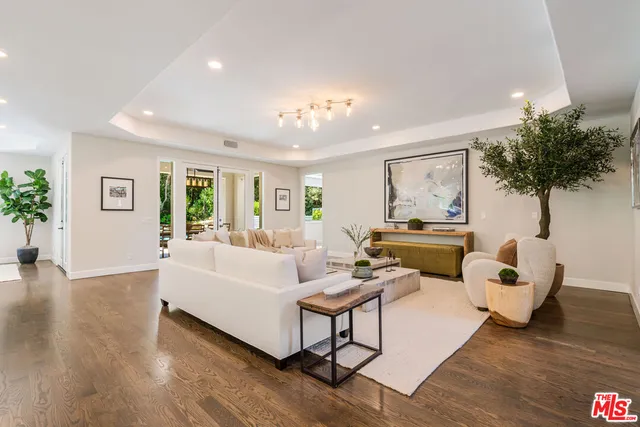 $10,299,950 | 11797 Chaparal Street, Los Angeles, CA 90049