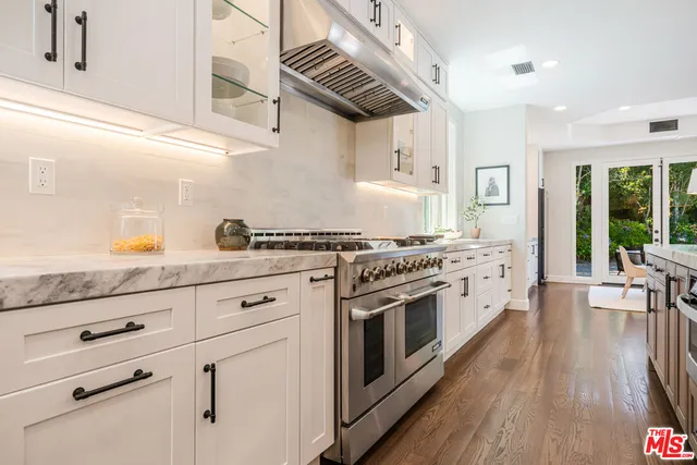 $10,299,950 | 11797 Chaparal Street, Los Angeles, CA 90049