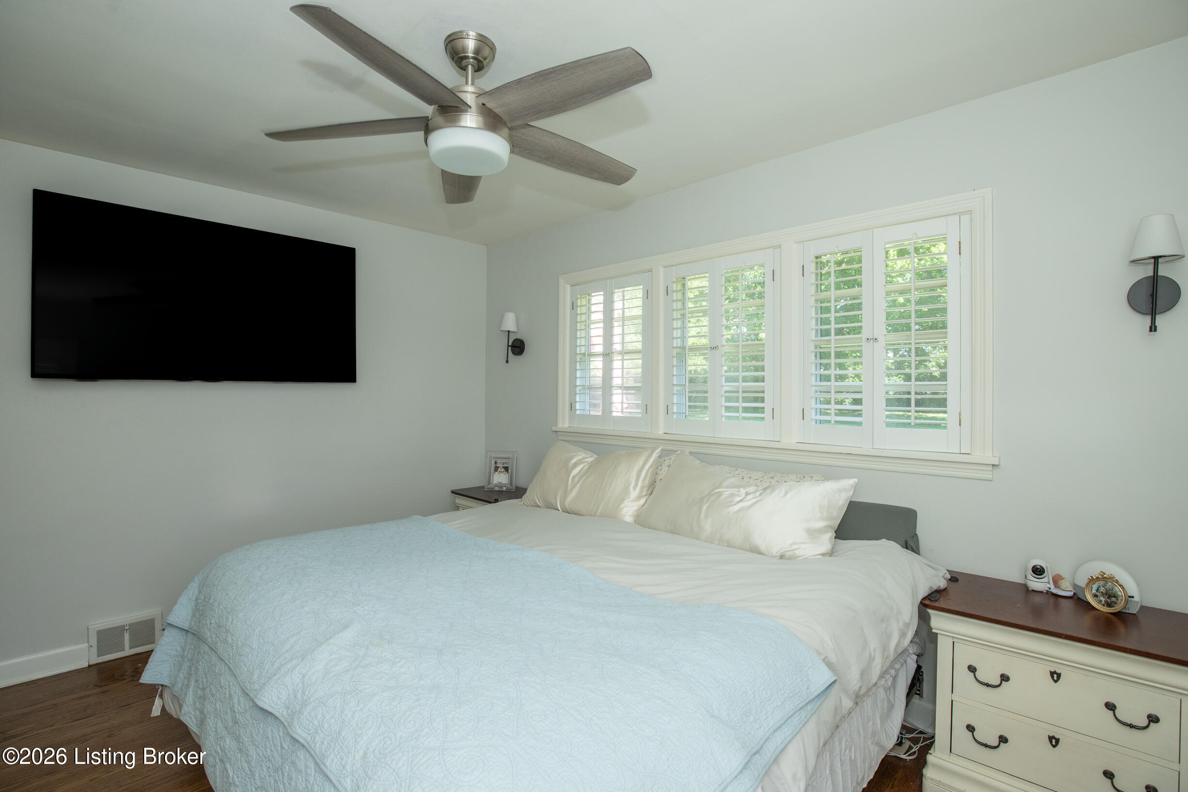 4110 Ledyard Road Louisville, KY 40207 - Photo 21 of 40 4110 Ledyard Rd-3011
