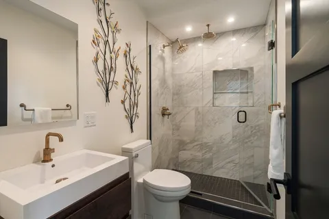 $2,650,000 | 108 Chandler Street, Unit PH, Boston, MA 02116