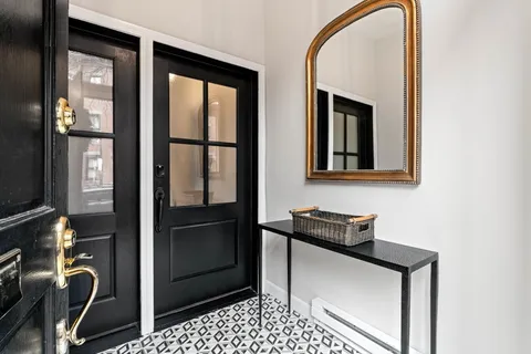 $2,650,000 | 108 Chandler Street, Unit PH, Boston, MA 02116