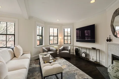 $2,650,000 | 108 Chandler Street, Unit PH, Boston, MA 02116