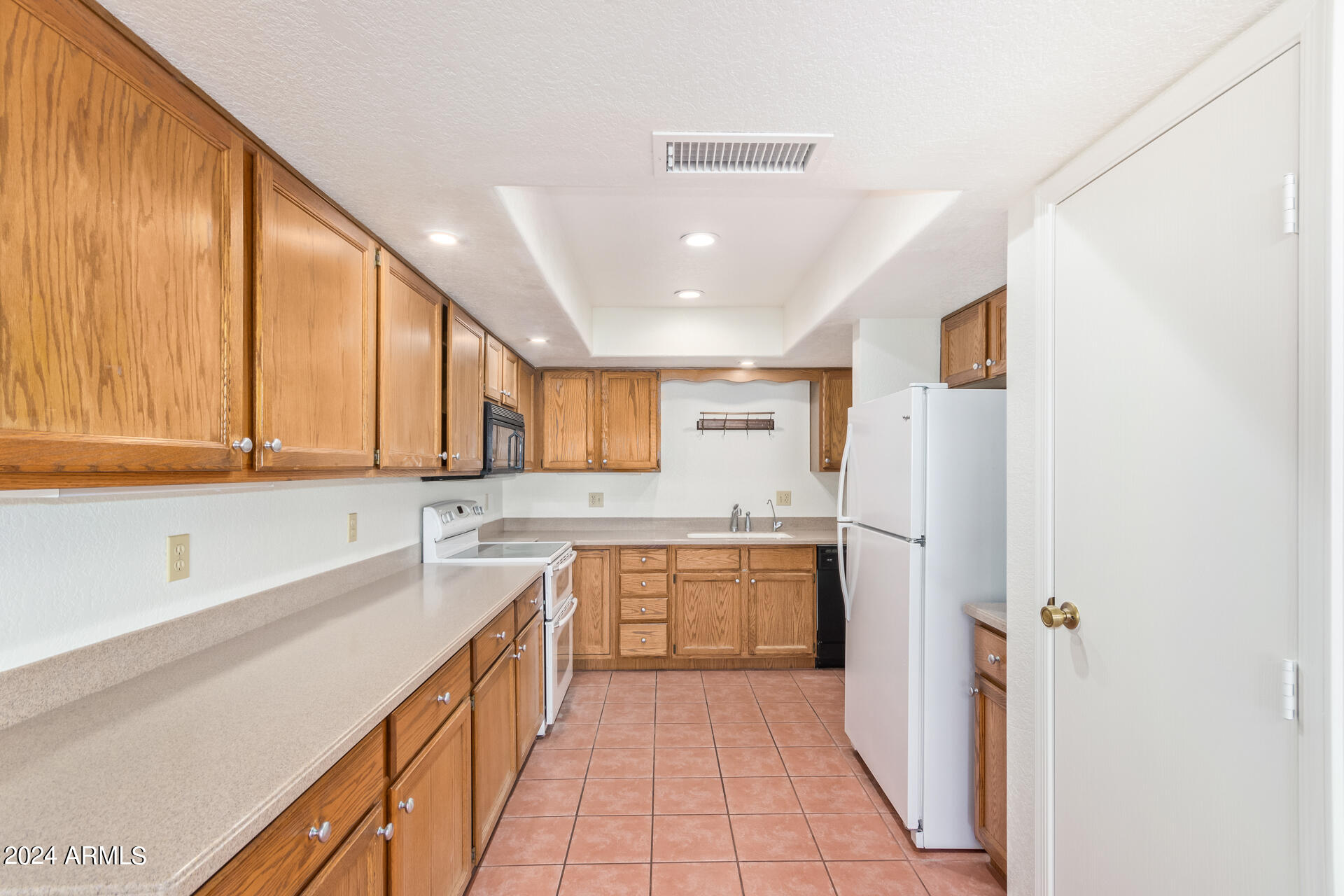 2329 North Recker Road, Unit 32 Mesa, AZ 85215 - Photo 3 of 32 2329 N Recker Rd. #32 85215