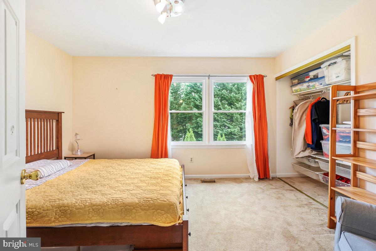 404 Tapawingo Road Southeast Vienna, VA 22180 - Photo 23 of 44