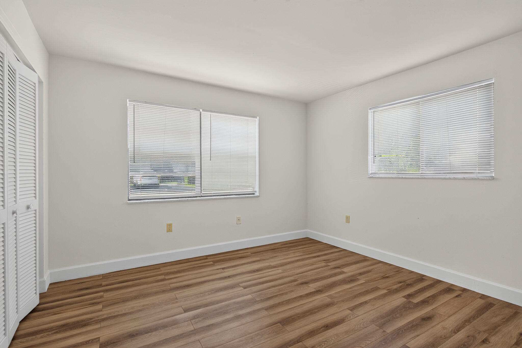2141 Northeast 42nd Street, Unit 101 Lighthouse Point, FL 33064 - Photo 11 of 17 15-web-or-mls-2141-1033