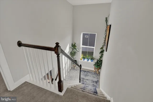 $599,900 | 2072 North Autumn Chase Drive, Mechanicsburg, PA 17055