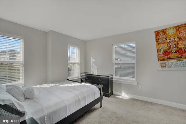 $599,900 | 2072 North Autumn Chase Drive, Mechanicsburg, PA 17055