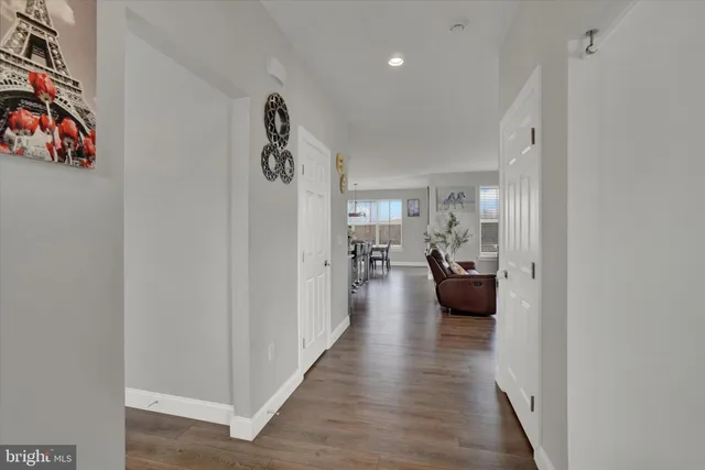 $599,900 | 2072 North Autumn Chase Drive, Mechanicsburg, PA 17055