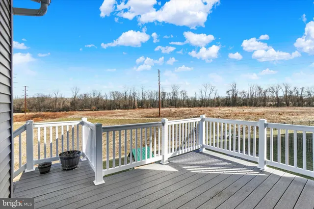 $599,900 | 2072 North Autumn Chase Drive, Mechanicsburg, PA 17055