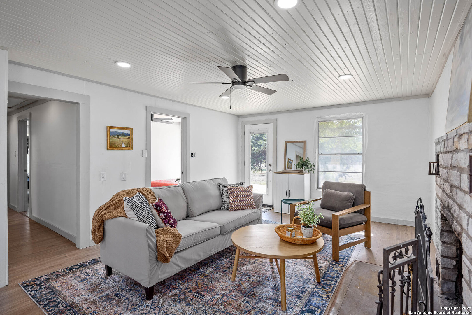 14910 Bullhead Road Barksdale, TX 78880 - Photo 11 of 50 a living room with furniture and a rug