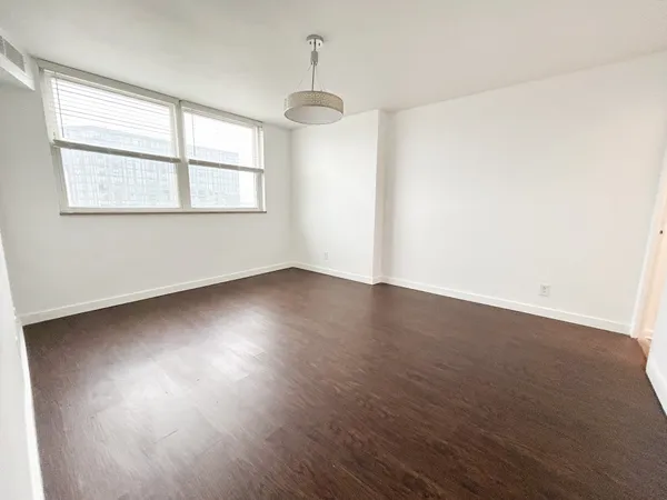 $1,200 | 3415 West End Avenue, Unit 706, Nashville, TN 37203