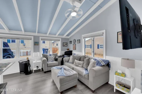 $649,000 | 104 West Penguin Way, Lavallette, NJ 08735