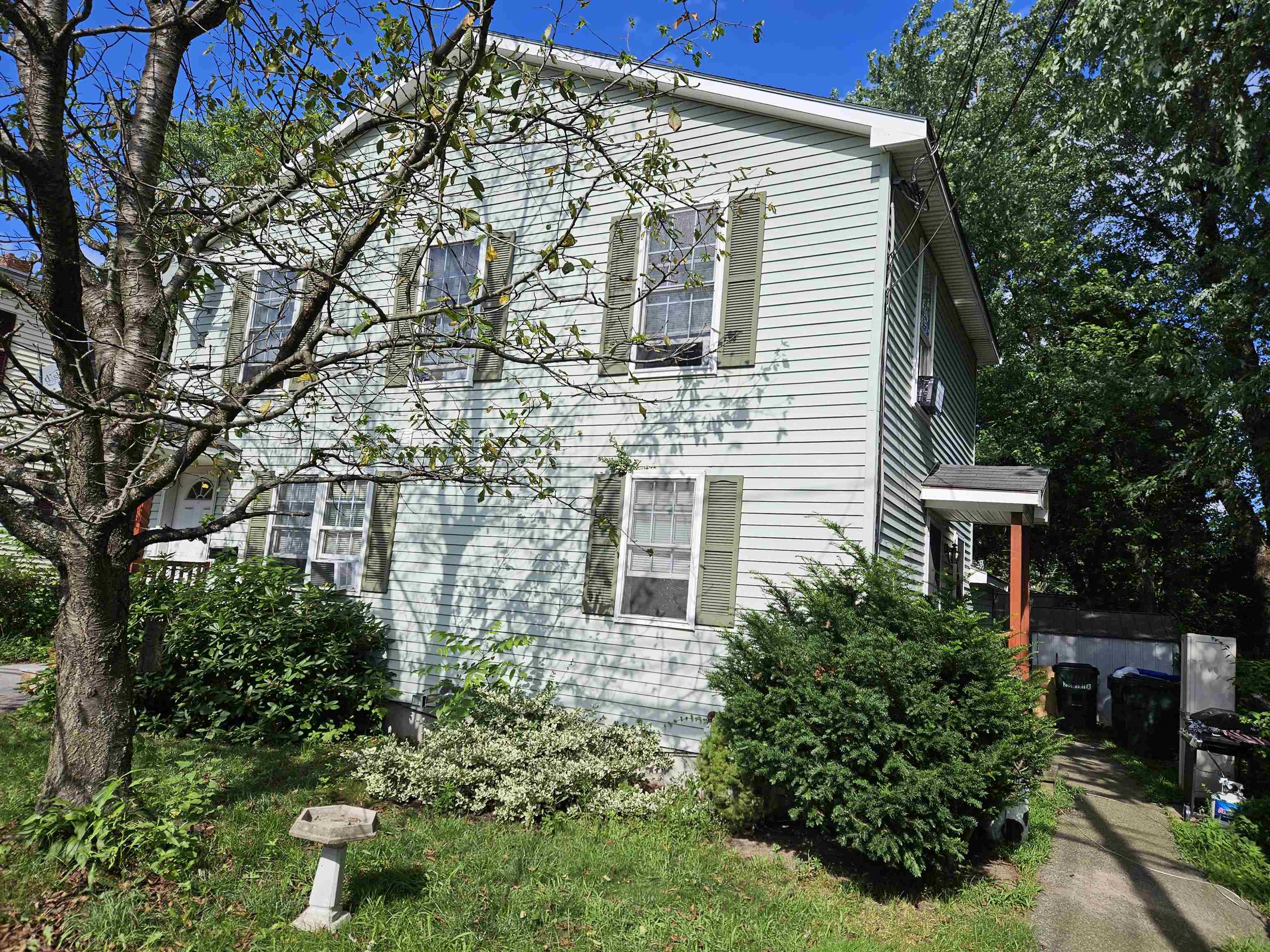 291 Porter Street Manchester, NH 03103 - Photo 1 of 21 Gallery Image 1