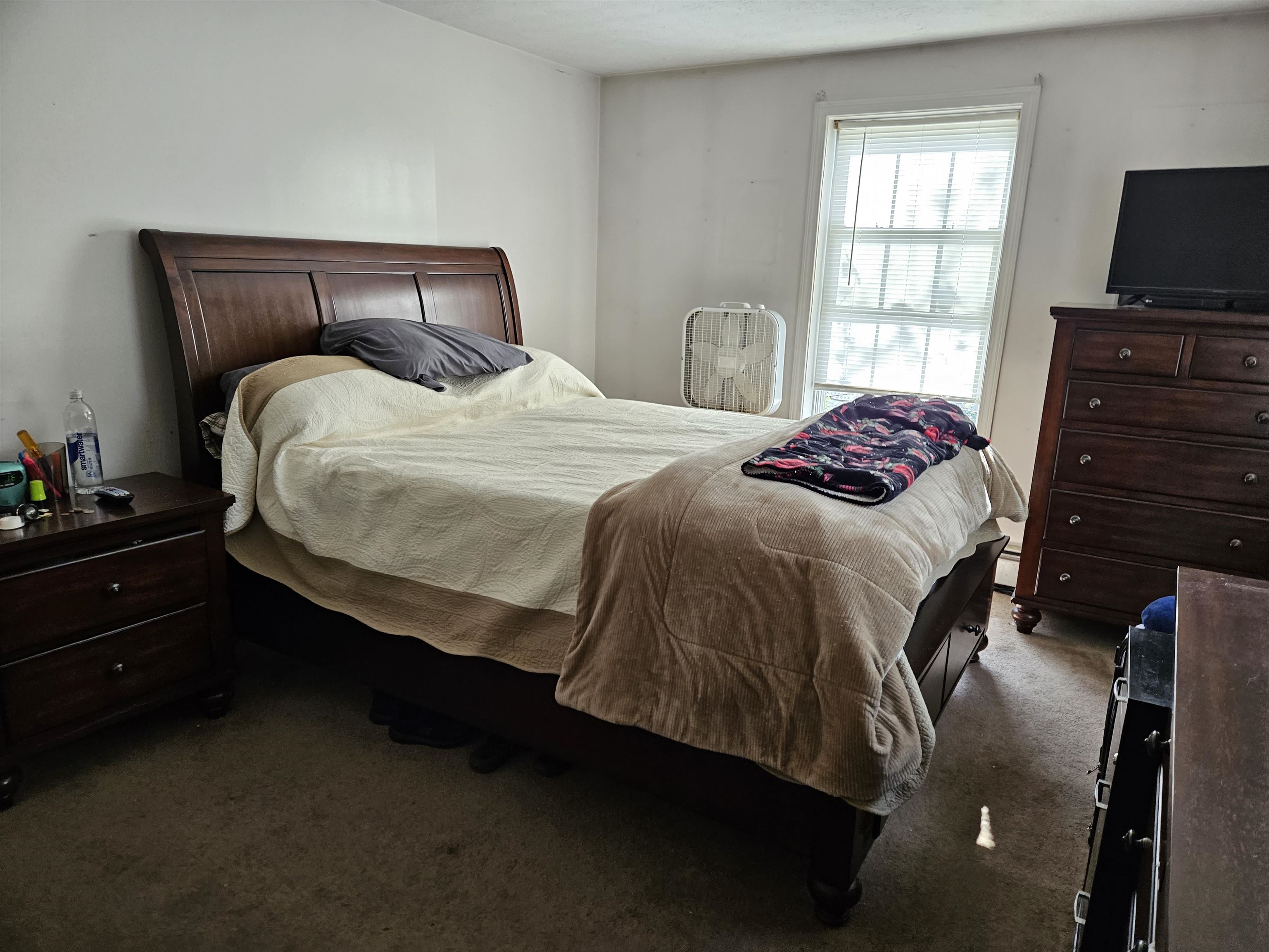 291 Porter Street Manchester, NH 03103 - Photo 3 of 21 Gallery Image 3