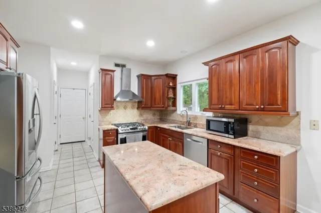 $1,140,000 | 9 Stirrup Way, Princeton, NJ 08540