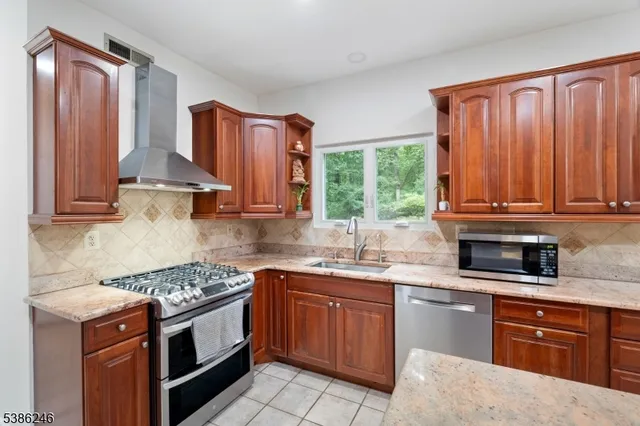 $1,140,000 | 9 Stirrup Way, Princeton, NJ 08540