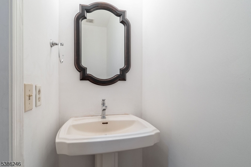 9 Stirrup Way Princeton, NJ 08540 - Photo 19 of 49